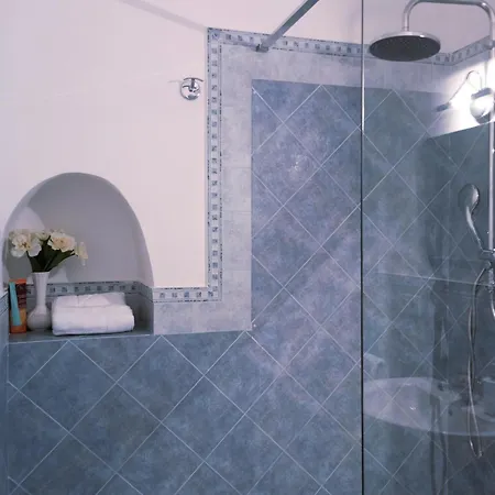 Ferienhaus L'archetto Romantic In The Center Of Anacapri (Isola di Capri)